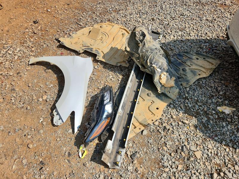 63447966 :رقم المزاد ، 4T1K61AK0NU030706 vin ، 2022 Toyota Camry مزاد بيع