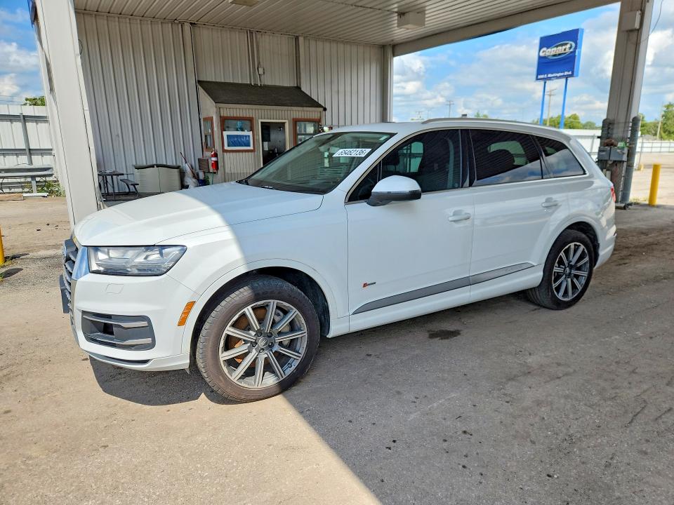 Продажа на аукционе авто 2017 Audi Q7, vin: WA1VAAF73HD001073, номер лота: 65462136