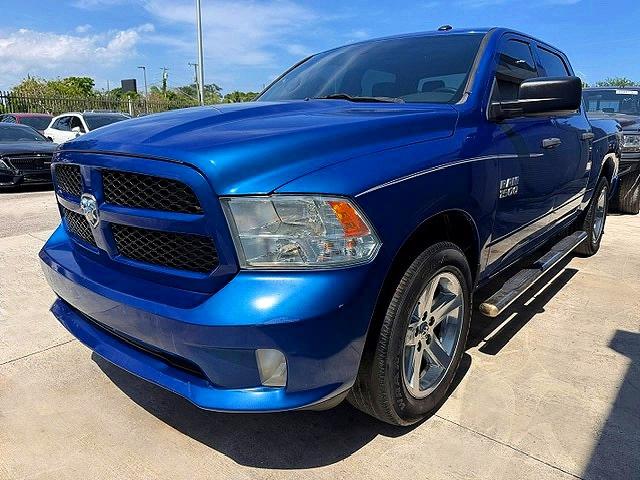 66313436 :رقم المزاد ، 3C6RR6KG2JG249849 vin ، 2018 Ram 1500 مزاد بيع