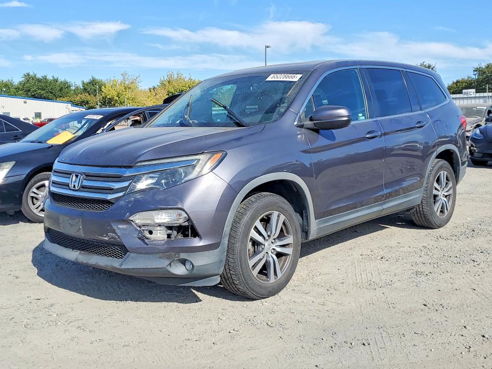 Продаж на аукціоні авто 2018 Honda Pilot, vin: 5FNYF6H51JB027943, номер лоту: 65228666