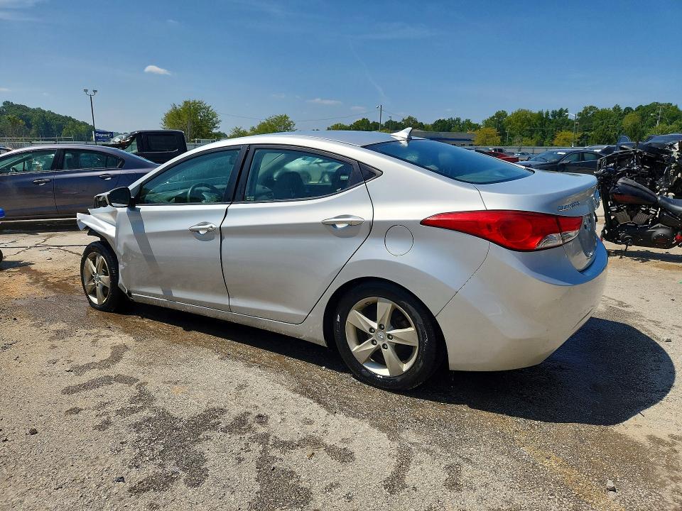 2013 Hyundai Elantra მანქანა იყიდება აუქციონზე, vin: KMHDH4AE8DU013889, აუქციონის ნომერი: 66203826