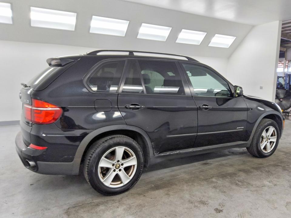 62667046 :رقم المزاد ، 5UXZV4C55CL765052 vin ، 2012 Bmw X5 مزاد بيع