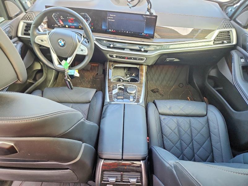 64974996 :رقم المزاد ، 5UX23EM06S9Y17123 vin ، 2025 Bmw X7 مزاد بيع