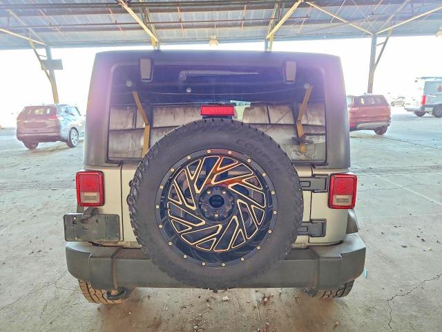 66306236 :رقم المزاد ، 1C4BJWDG7HL753440 vin ، 2017 Jeep Wrangler Unlimited مزاد بيع