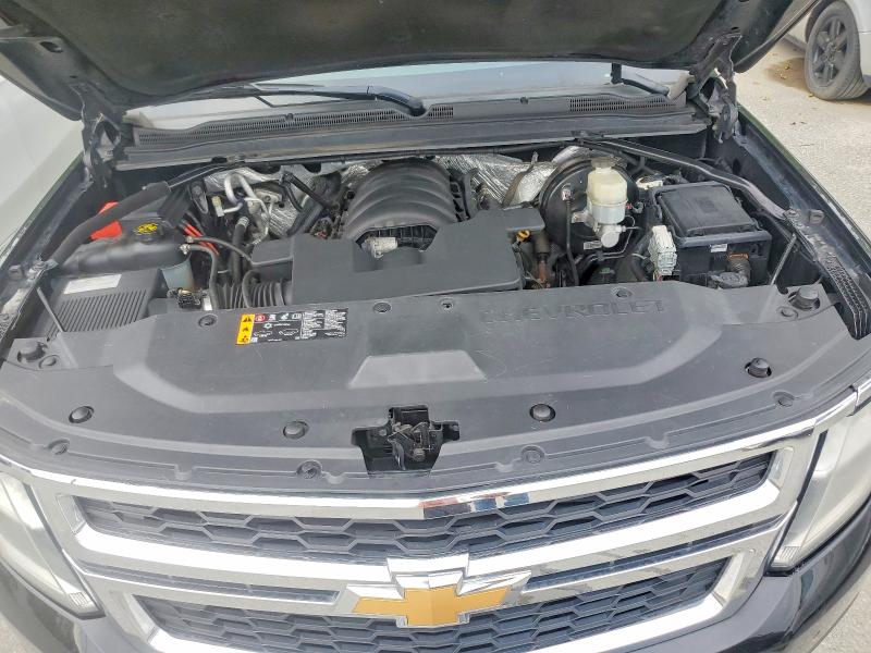 66254906 :رقم المزاد ، 1GNSKHKC6HR308121 vin ، 2017 Chevrolet Suburban مزاد بيع
