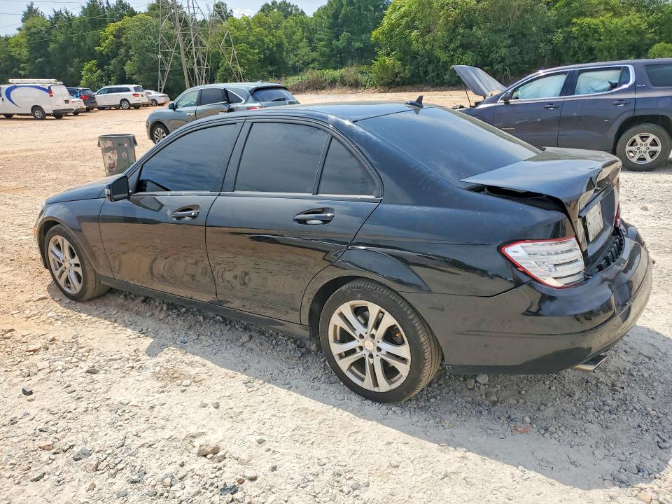 Продажа на аукционе авто 2013 Mercedes-benz C, vin: WDDGF8AB2DR292141, номер лота: 64363726