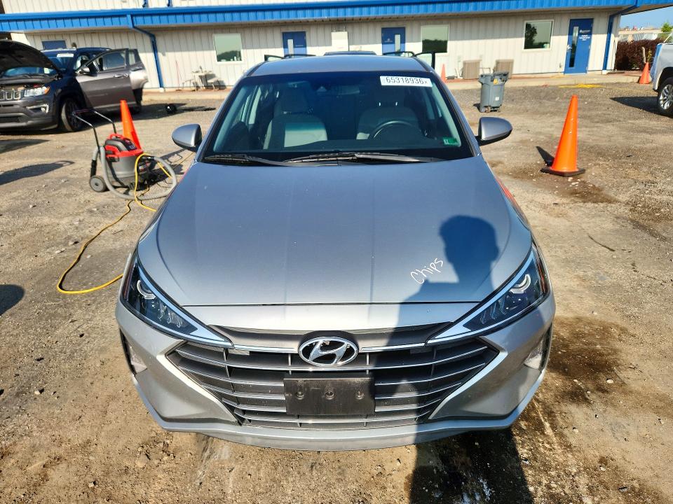 2020 Hyundai Elantra მანქანა იყიდება აუქციონზე, vin: 5NPD84LF7LH581490, აუქციონის ნომერი: 65318936