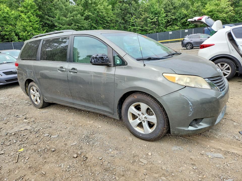 Aukcja sprzedaży 2011 Toyota Sienna, vin: 5TDKK3DC7BS023851, numer aukcji: 63054186
