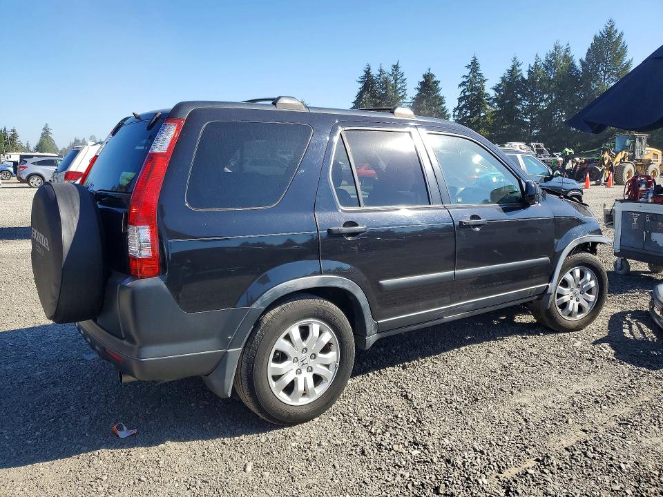 Auction sale of the 2005 Honda Cr-v, vin: JHLRD78885C023677, lot number: 65276536