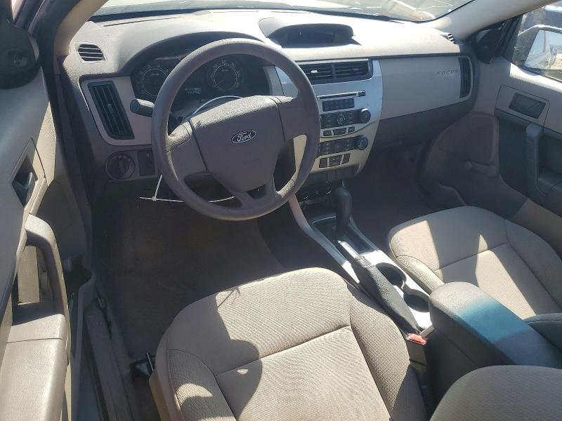 64802246 :رقم المزاد ، 1FAHP32N18W216804 vin ، 2008 Ford Focus مزاد بيع