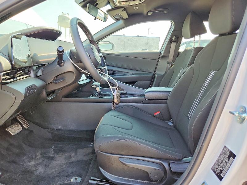 2025 Hyundai Elantra Hybrid მანქანა იყიდება აუქციონზე, vin: KMHLM4DJ2SU148623, აუქციონის ნომერი: 64626056