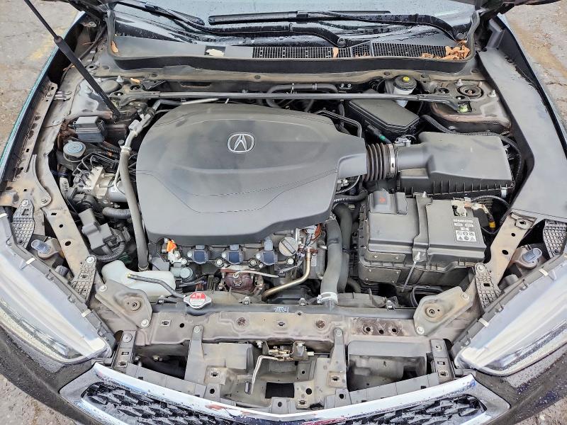 63898556 :رقم المزاد ، 19UUB2F53JA002901 vin ، 2018 Acura Tlx مزاد بيع
