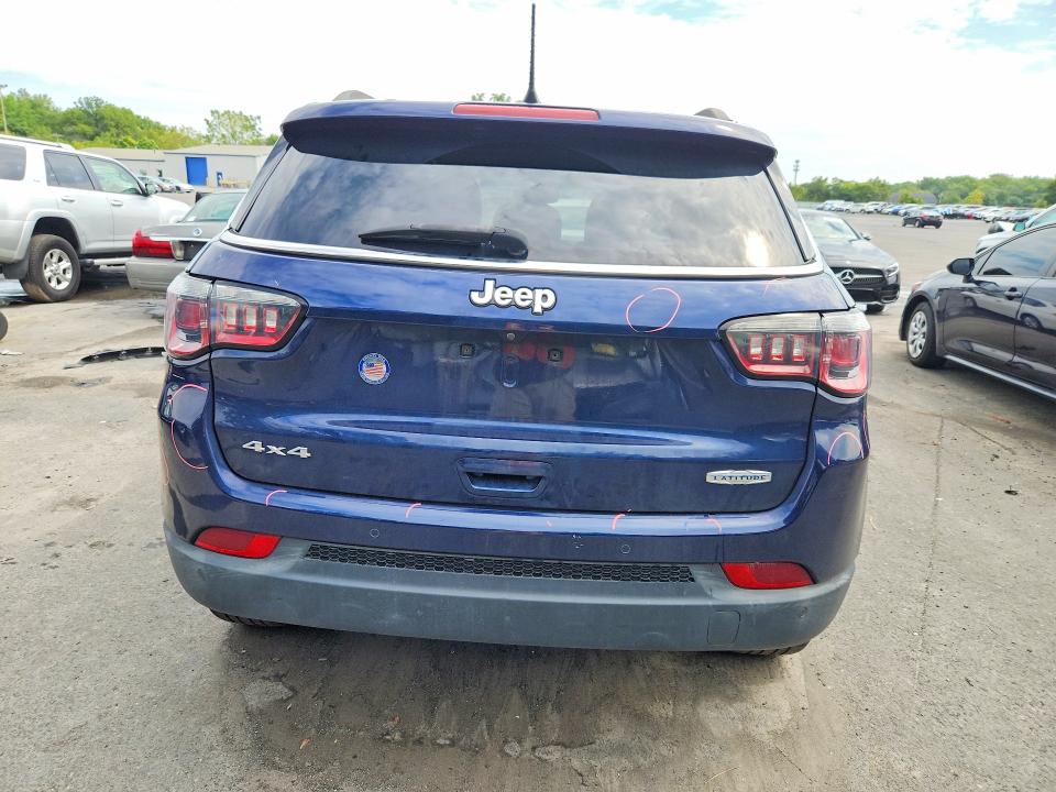 66776936 :رقم المزاد ، 3C4NJDBB3JT116676 vin ، 2018 Jeep Compass مزاد بيع