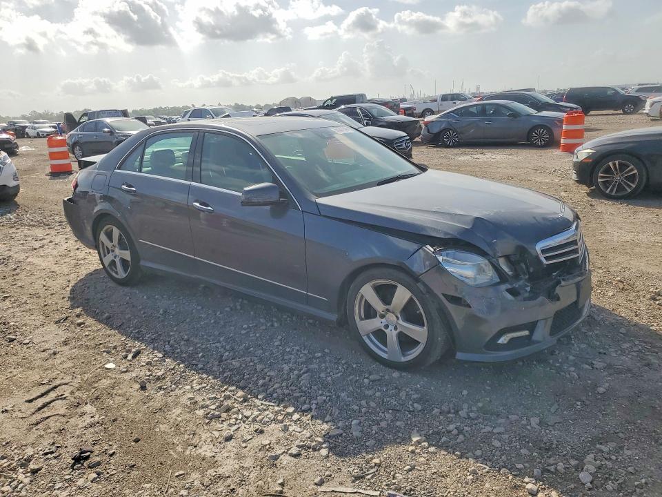 2010 Mercedes-benz E მანქანა იყიდება აუქციონზე, vin: WDDHF5GB9AA097593, აუქციონის ნომერი: 65331946