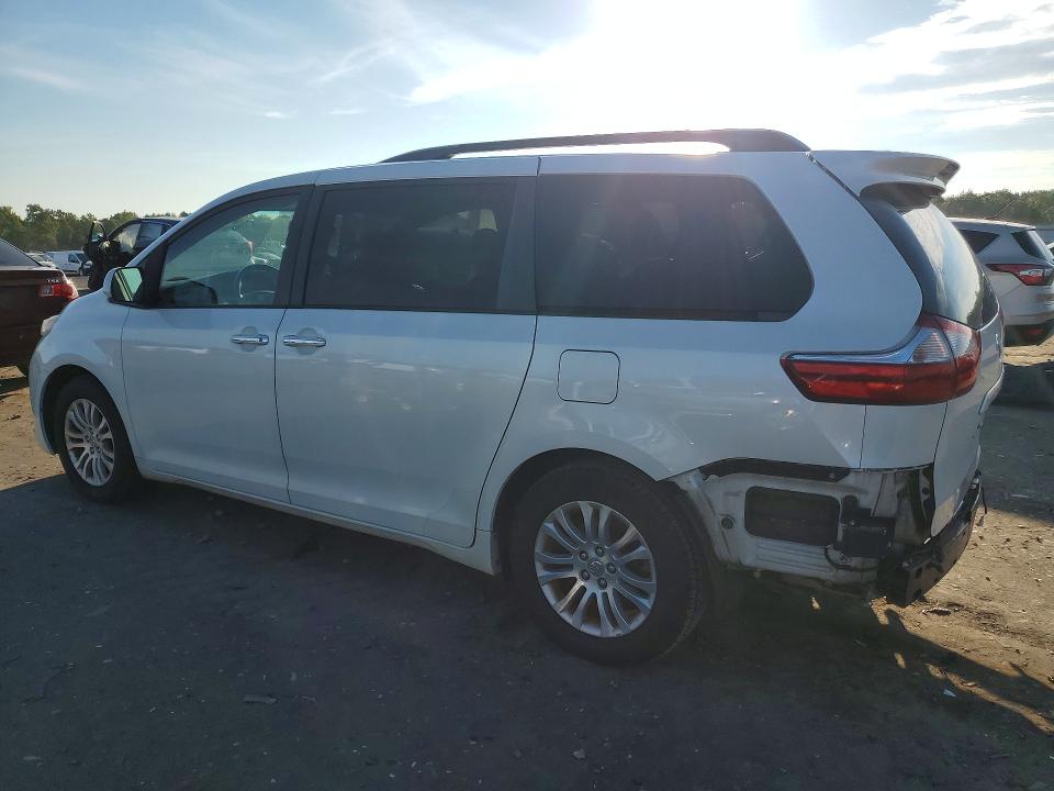 66054656 :رقم المزاد ، 5TDYK3DC2GS720670 vin ، 2016 Toyota Sienna مزاد بيع
