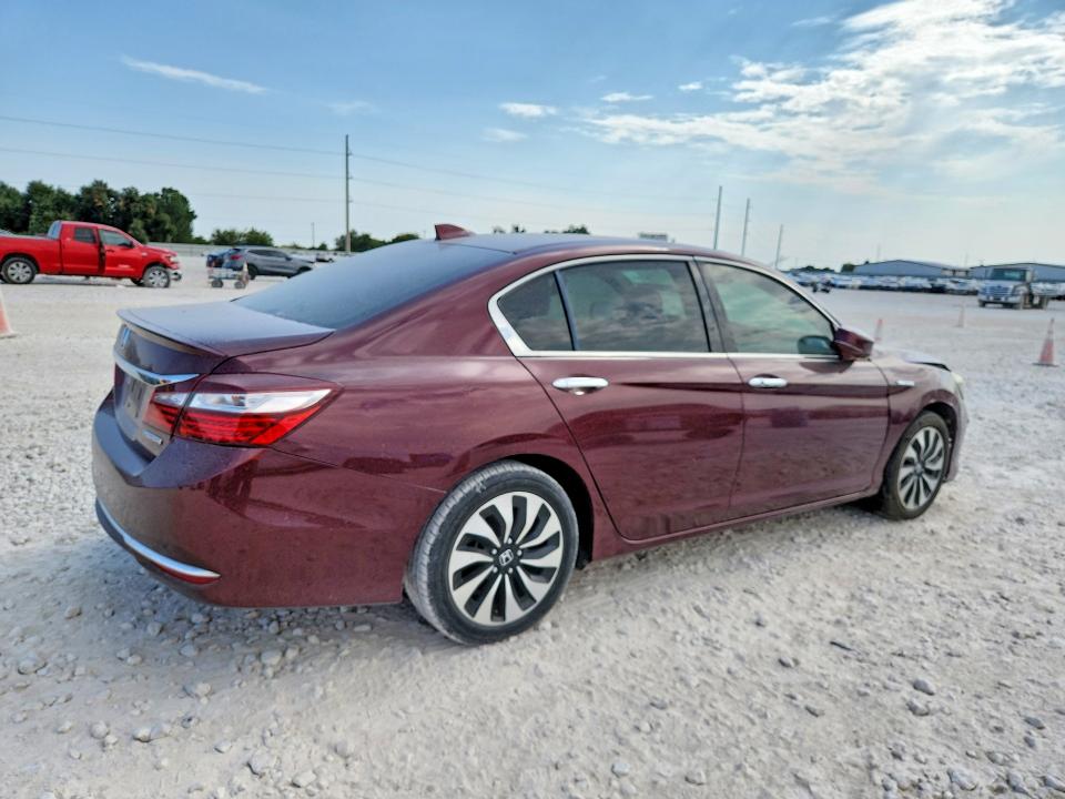 Продаж на аукціоні авто 2017 Honda Accord, vin: JHMCR6F59HC020569, номер лоту: 66765606