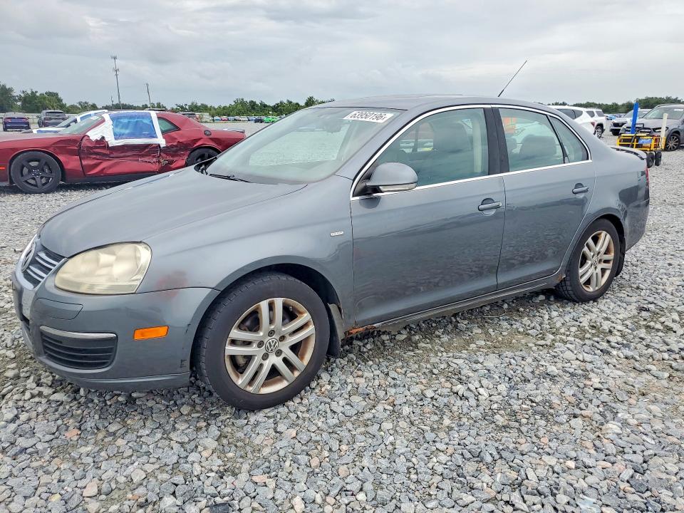 63950196 :رقم المزاد ، 3VWEF71K77M144324 vin ، 2007 Volkswagen Jetta مزاد بيع