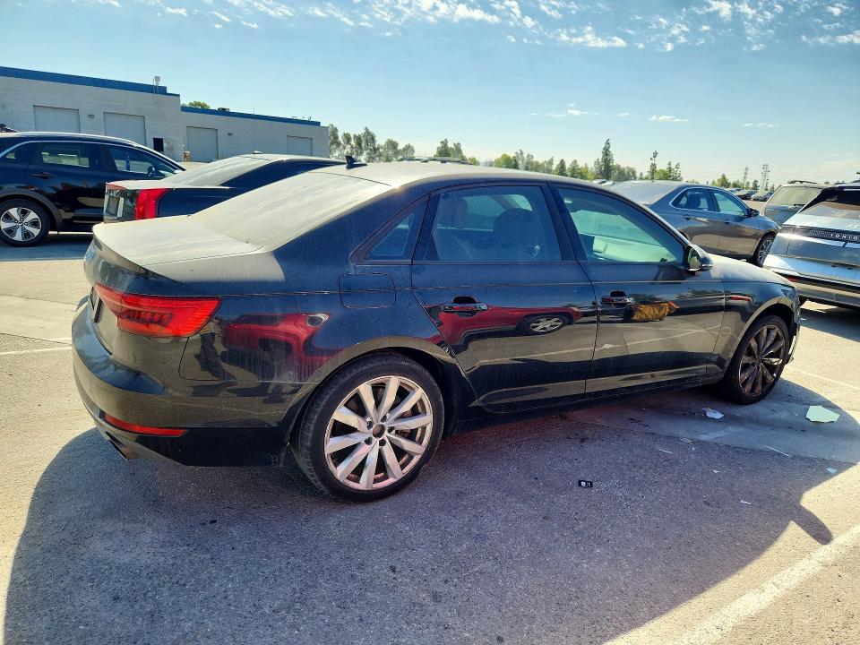 65867296 :رقم المزاد ، WAUGNAF48HN038507 vin ، 2017 Audi A4 مزاد بيع