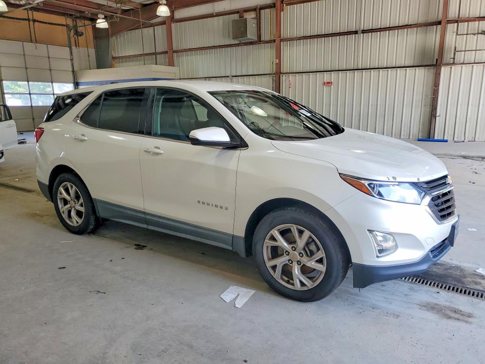 Продажа на аукционе авто 2018 Chevrolet Equinox, vin: 2GNAXTEX6J6171701, номер лота: 64511376