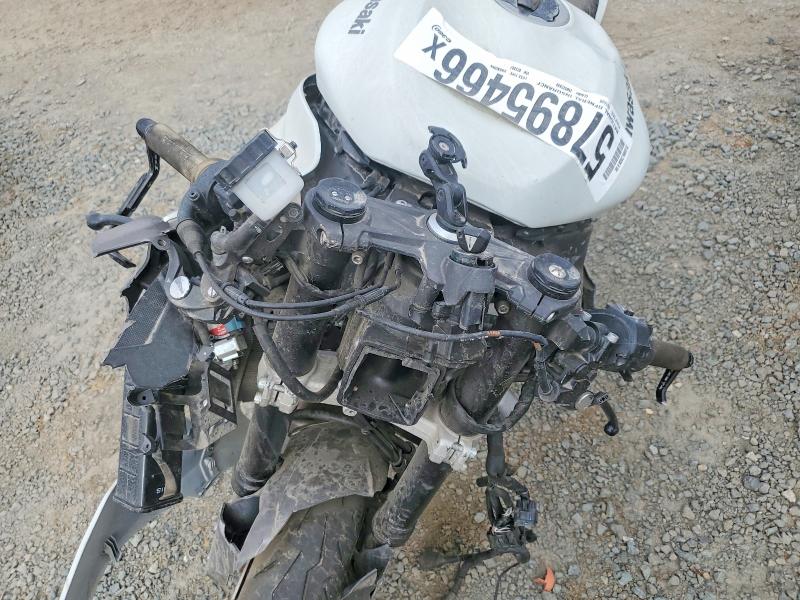 2025 Kawasaki Zx636 მანქანა იყიდება აუქციონზე, vin: JKBZXJJ10SA025807, აუქციონის ნომერი: 63407236