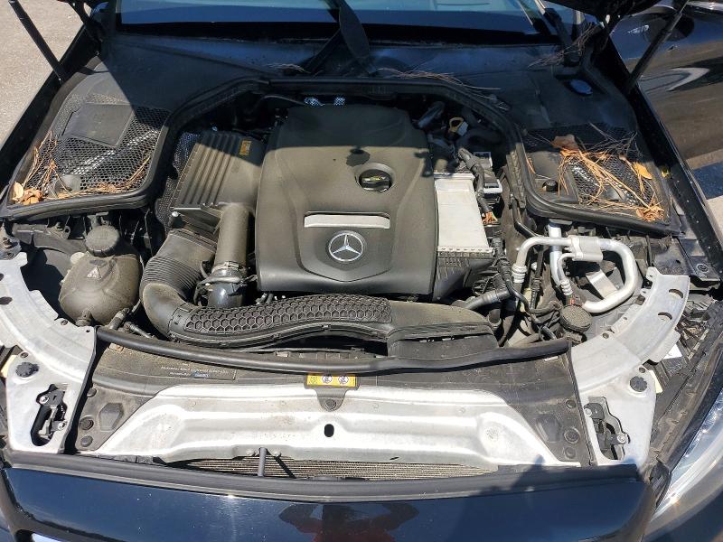 65595376 :رقم المزاد ، 55SWF4JB3JU265318 vin ، 2018 Mercedes-benz C مزاد بيع