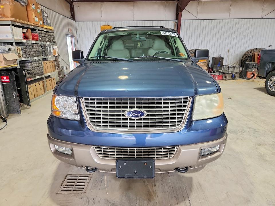 Продажа на аукционе авто 2003 Ford Expedition, vin: 1FMPU18L53LB92229, номер лота: 64233206