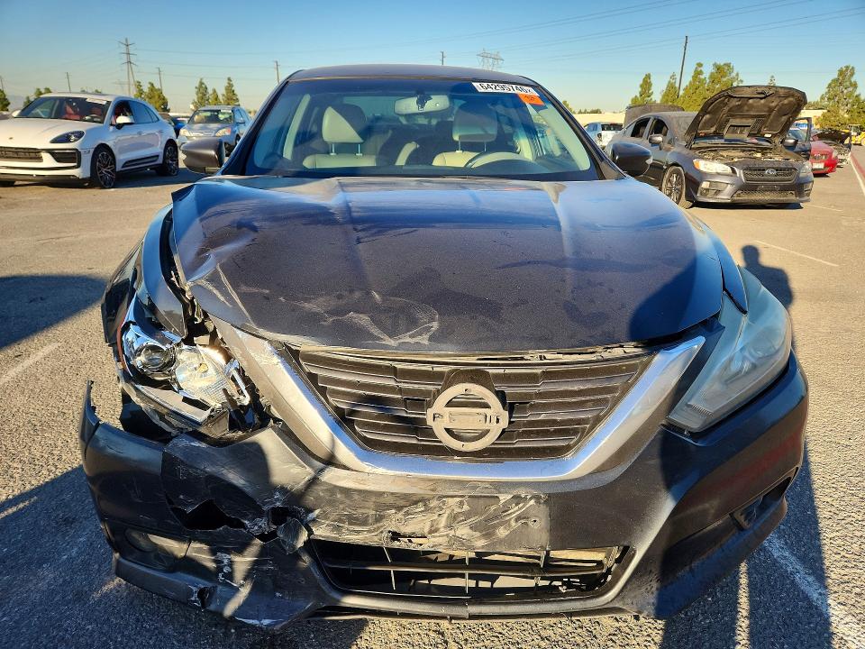 Продаж на аукціоні авто 2017 Nissan Altima, vin: 1N4AL3AP4HC177367, номер лоту: 64295746