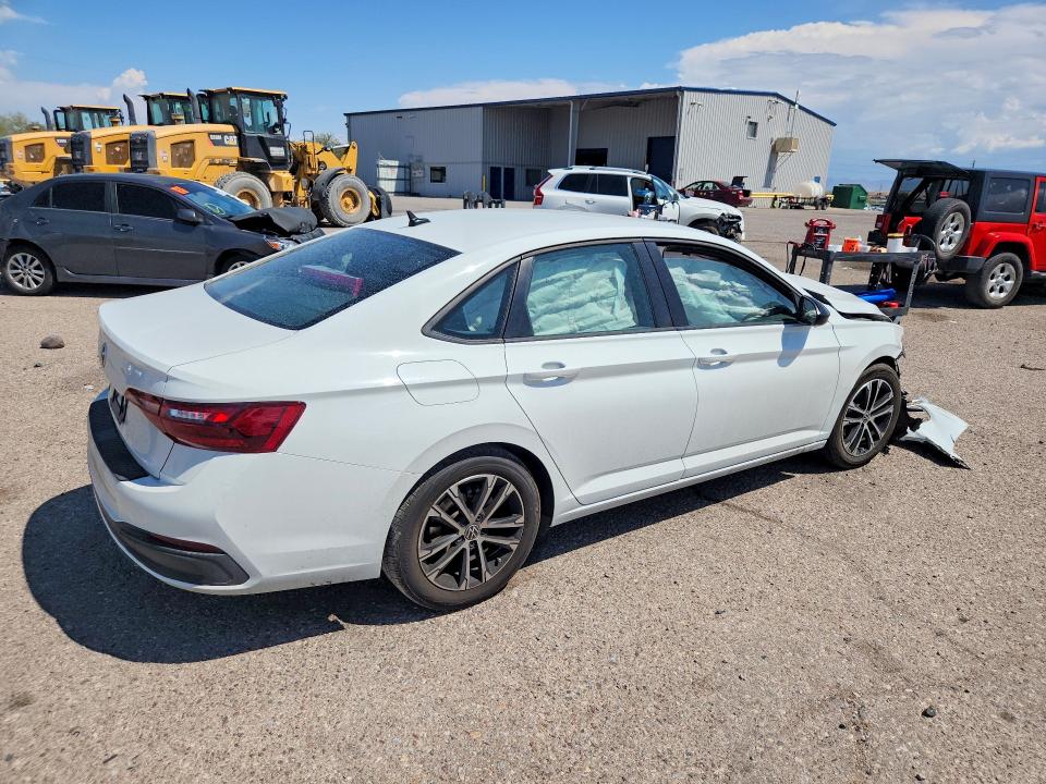 63950406 :رقم المزاد ، 3VWBM7BU4NM034336 vin ، 2022 Volkswagen Jetta مزاد بيع