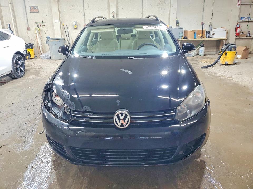 64089676 :رقم المزاد ، 3VWPL7AJXEM614979 vin ، 2014 Volkswagen Jetta مزاد بيع
