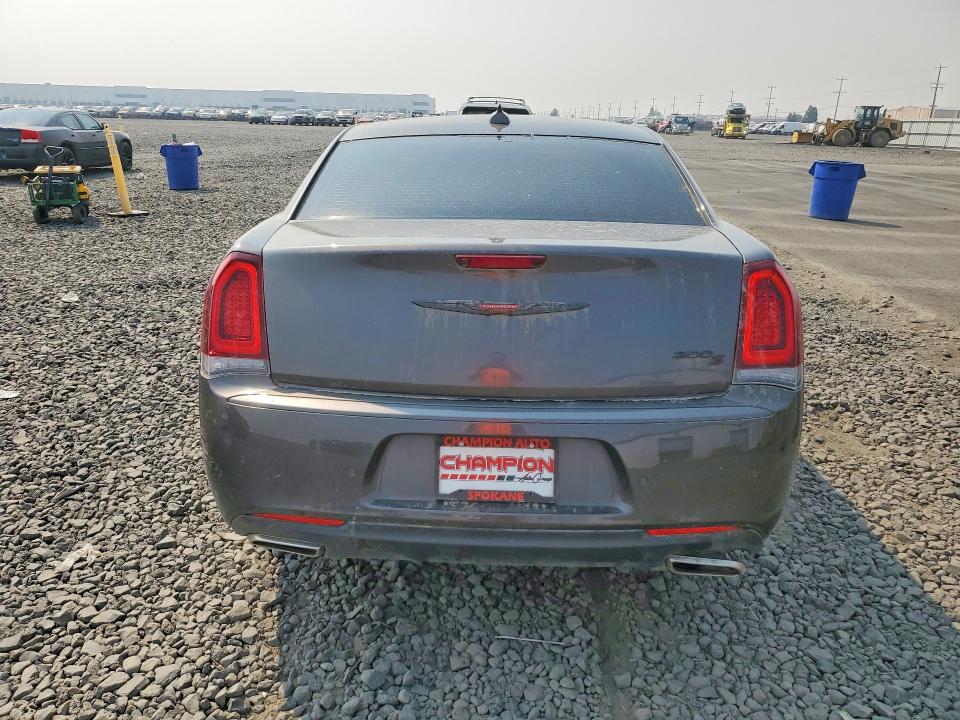 63663766 :رقم المزاد ، 2C3CCABG4PH585373 vin ، 2023 Chrysler 300 مزاد بيع