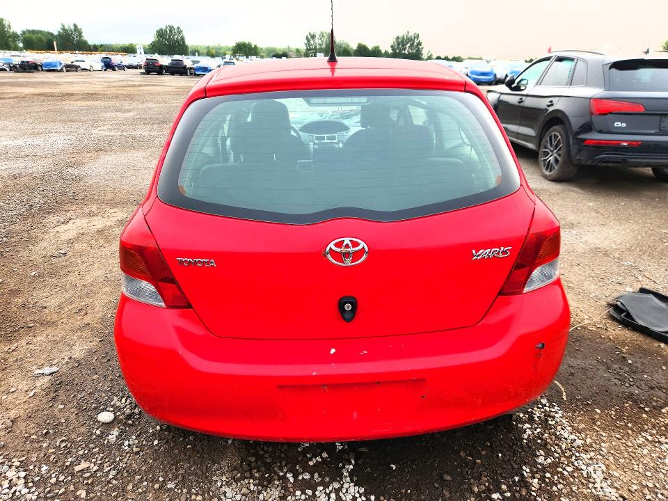 Продаж на аукціоні авто 2010 Toyota Yaris, vin: JTDJT4K34A5305354, номер лоту: 63649096