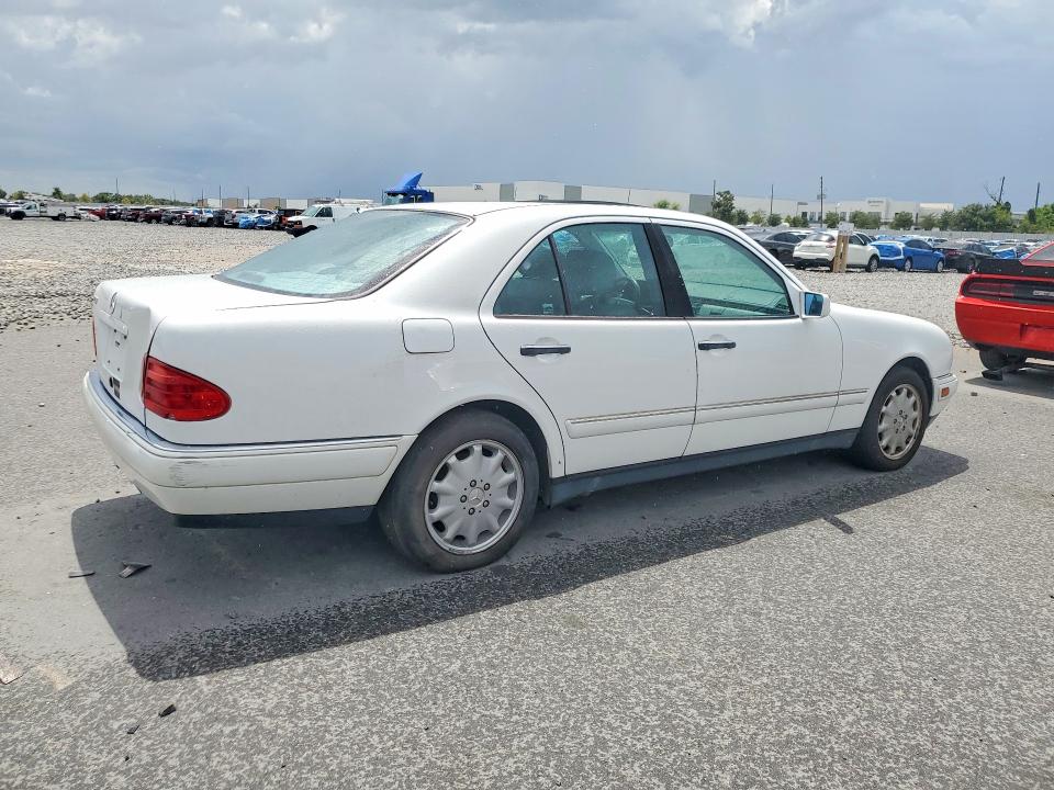 Aukcja sprzedaży 1999 Mercedes-benz E, vin: WDBJF65H8XA933734, numer aukcji: 66897346