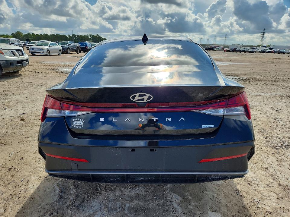 64494816 :رقم المزاد ، KMHLM4DJ1RU110973 vin ، 2024 Hyundai Elantra مزاد بيع