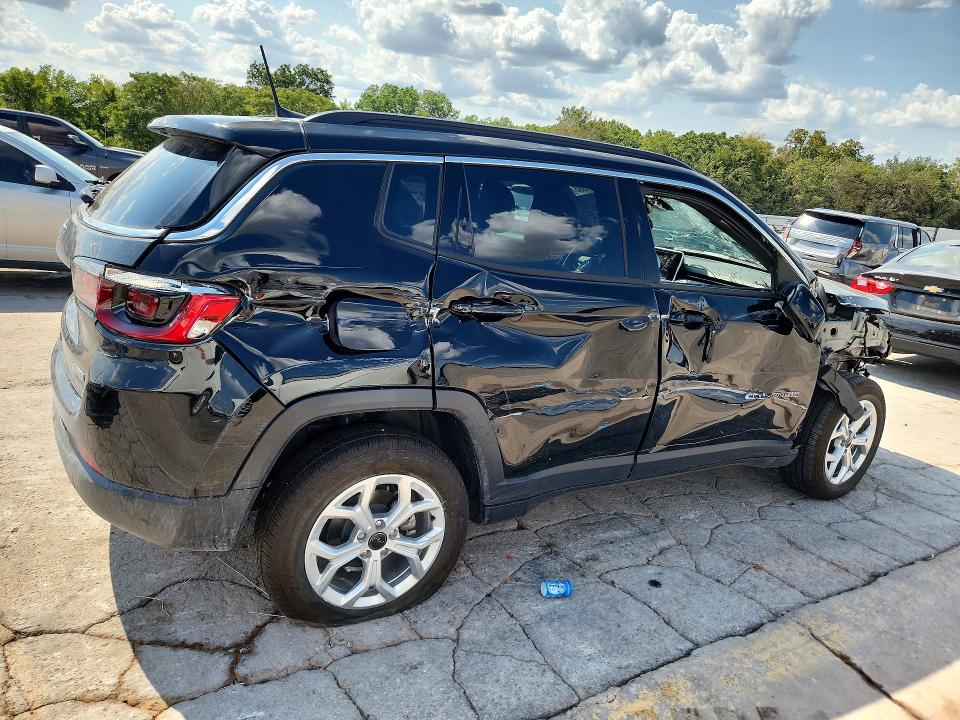 64411386 :رقم المزاد ، 3C4NJDBN7ST567606 vin ، 2025 Jeep Compass مزاد بيع