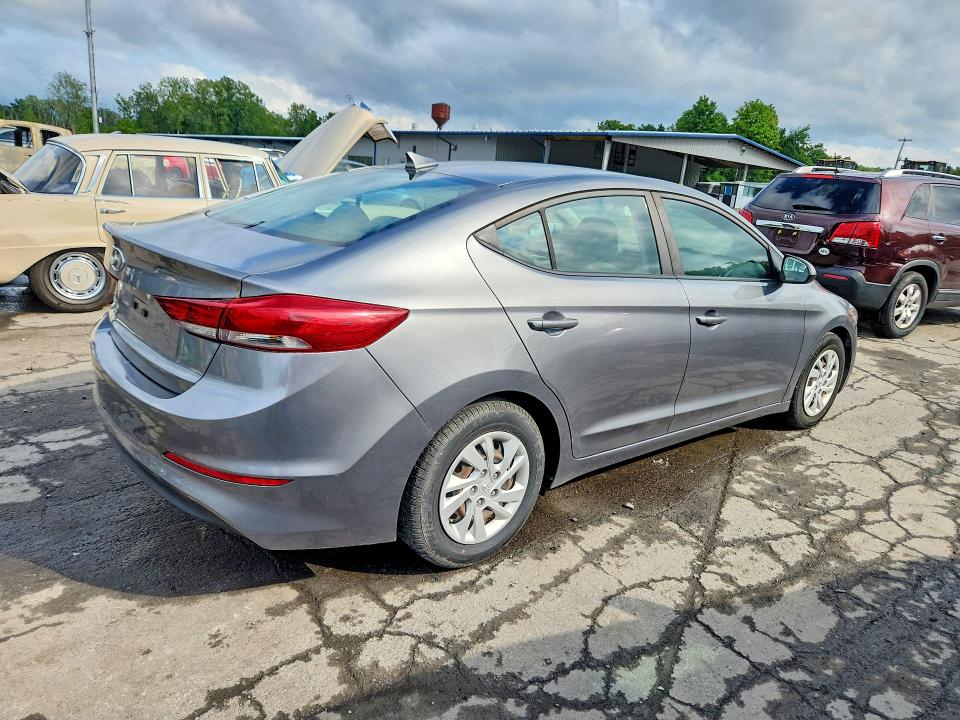 2018 Hyundai Elantra მანქანა იყიდება აუქციონზე, vin: 5NPD74LF1JH374626, აუქციონის ნომერი: 66607086