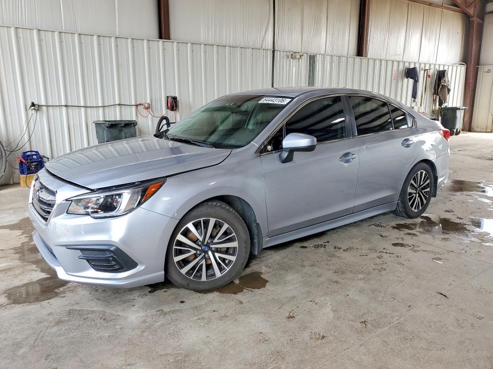2018 Subaru Legacy მანქანა იყიდება აუქციონზე, vin: 4S3BNAC69J3011904, აუქციონის ნომერი: 64443106