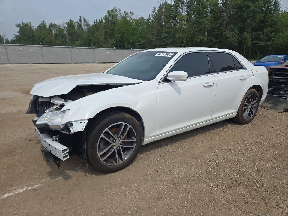 Продаж на аукціоні авто 2016 Chrysler 300, vin: 2C3CCARG7GH224757, номер лоту: 63214056