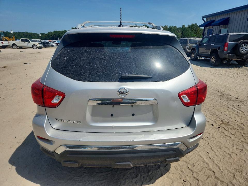 65742926 :رقم المزاد ، 5N1DR2MN6HC674247 vin ، 2017 Nissan Pathfinder مزاد بيع