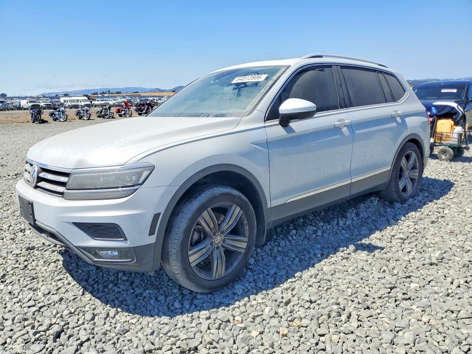 Продаж на аукціоні авто 2018 Volkswagen Tiguan, vin: 3VV4B7AX8JM003440, номер лоту: 64512806