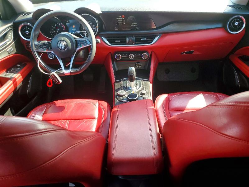 64332996 :رقم المزاد ، ZASFAKAN1J7B83521 vin ، 2018 Alfa Romeo Stelvio مزاد بيع