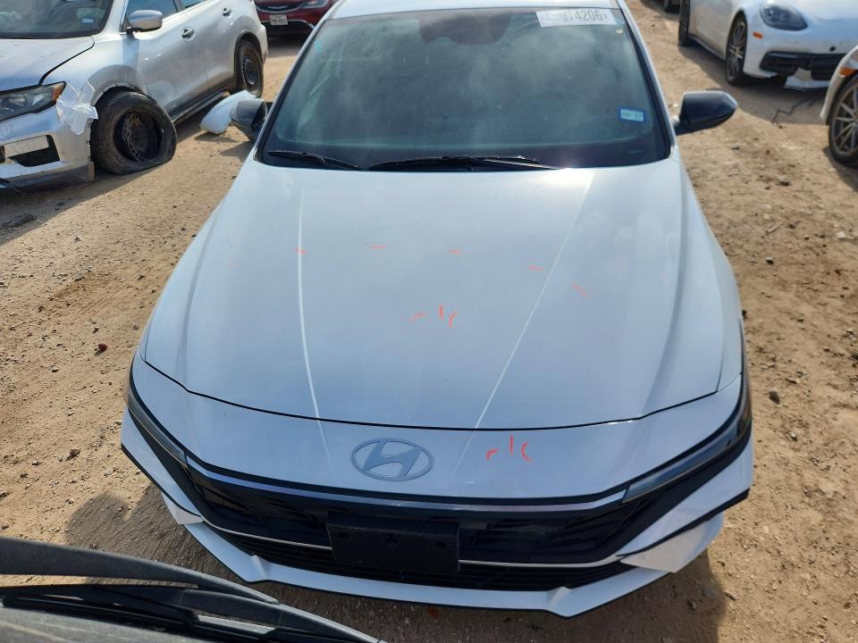 64074206 :رقم المزاد ، KMHLM4DG1SU918198 vin ، 2025 Hyundai Elantra مزاد بيع