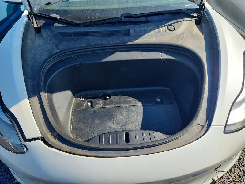 63875976 :رقم المزاد ، 5YJ3E1EA2KF417808 vin ، 2019 Tesla Model 3 مزاد بيع