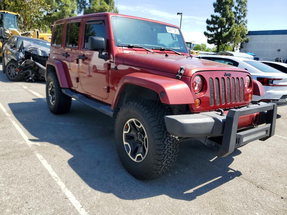 64671326 :رقم المزاد ، 1C4BJWEG4CL256725 vin ، 2012 Jeep Wrangler Unlimited مزاد بيع