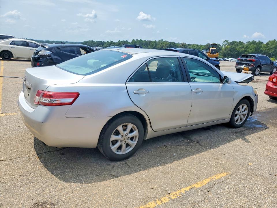 66593186 :رقم المزاد ، 4T1BF3EK0BU755983 vin ، 2011 Toyota Camry مزاد بيع
