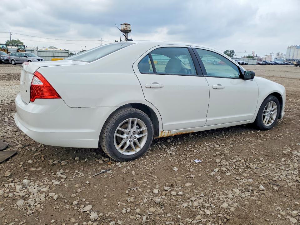 Продажа на аукционе авто 2011 Ford Fusion, vin: 3FAHP0GA6BR183197, номер лота: 64128806