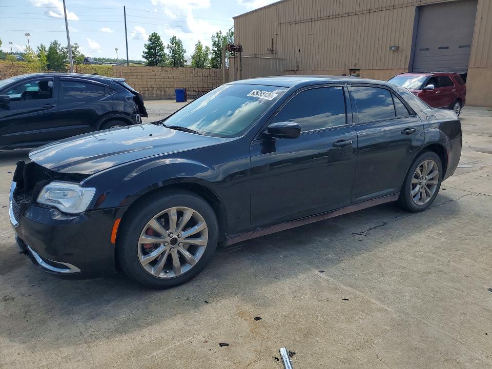 Aukcja sprzedaży 2015 Chrysler 300, vin: 2C3CCARG9FH894468, numer aukcji: 65685136