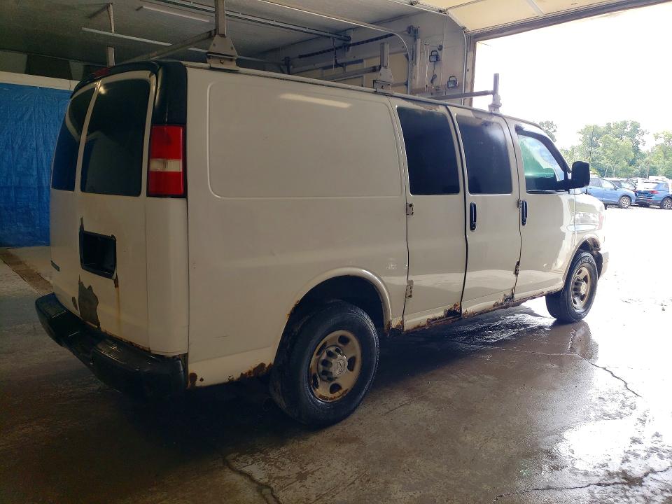 66320356 :رقم المزاد ، 1GCGG25C591135653 vin ، 2009 Chevrolet Express G2500 مزاد بيع