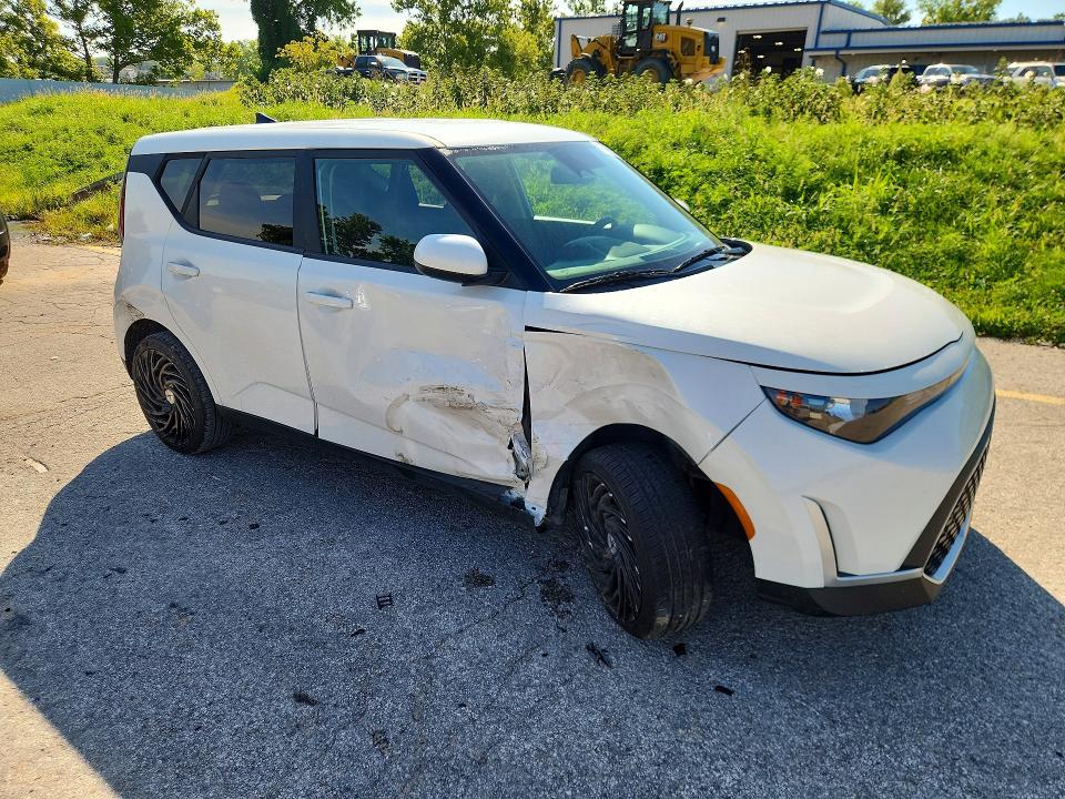 Продажа на аукционе авто 2024 Kia Soul, vin: KNDJ23AU7R7911156, номер лота: 65281476