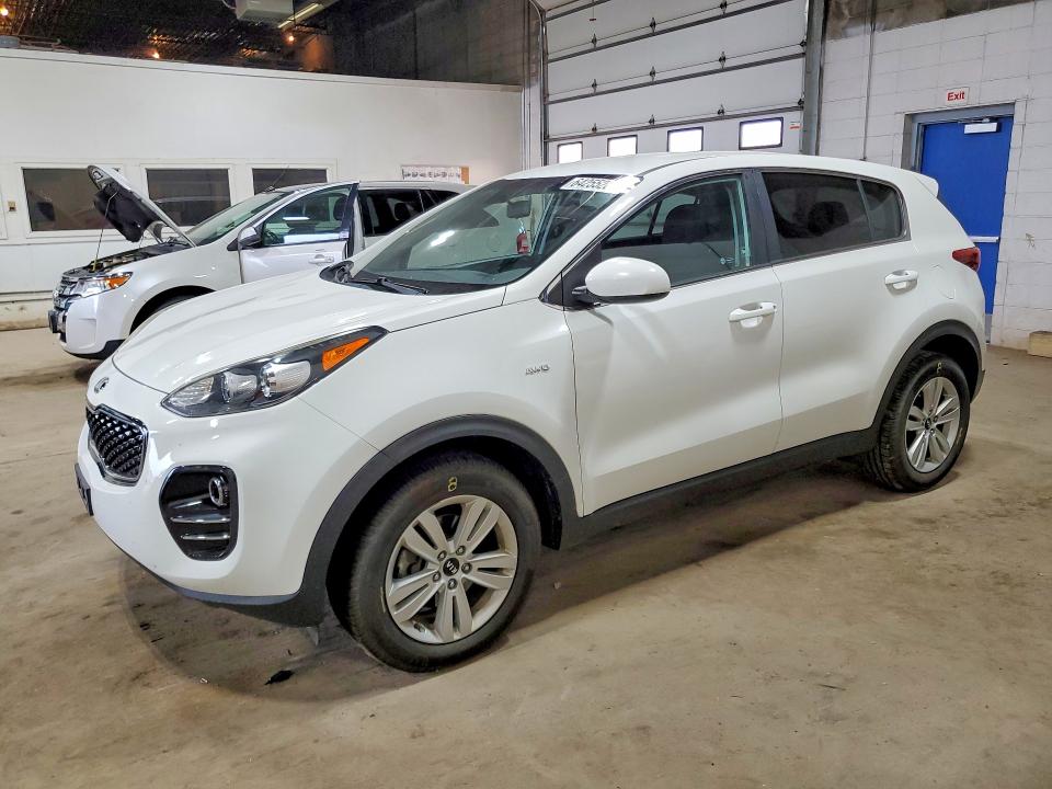 2017 Kia Sportage მანქანა იყიდება აუქციონზე, vin: KNDPMCACXH7254301, აუქციონის ნომერი: 64255286