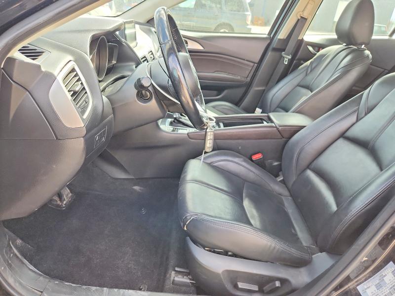 65517766 :رقم المزاد ، 3MZBN1V35JM273272 vin ، 2018 Mazda 3 مزاد بيع